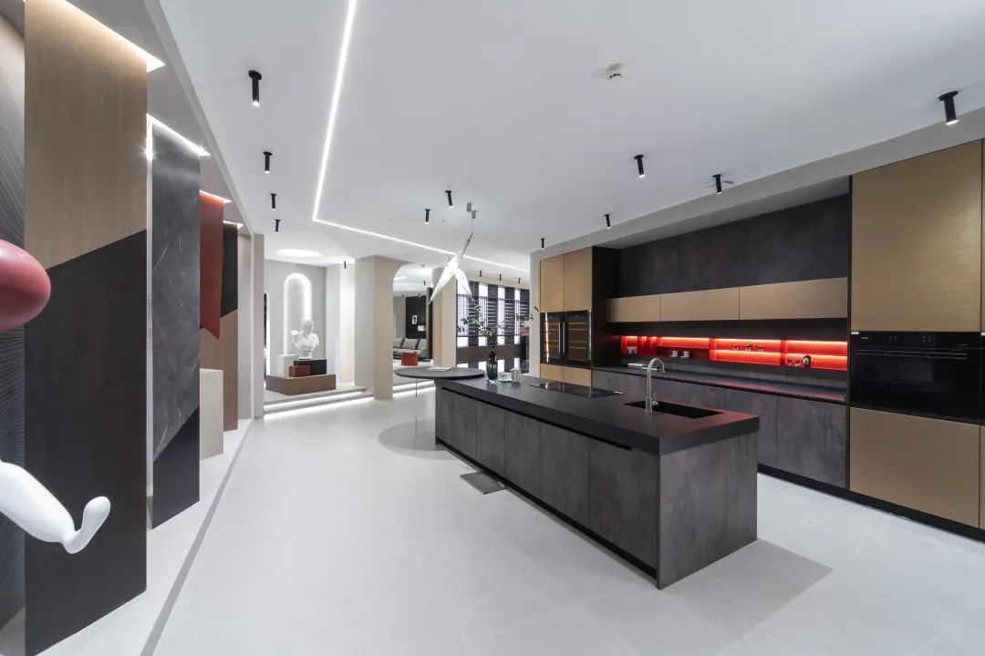 1699335925248058.jpg 640.jpg