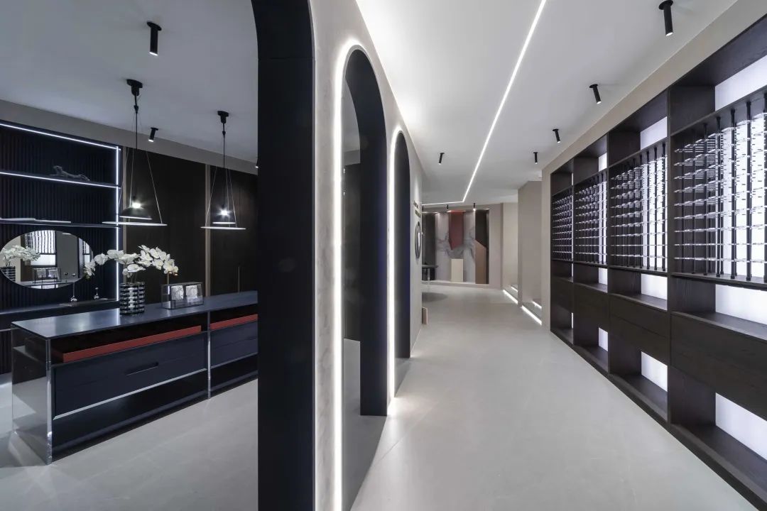 1699335975509020.jpg 640.jpg